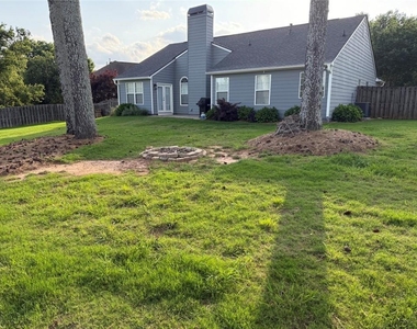 1425 Overland Crossing - Photo Thumbnail 24