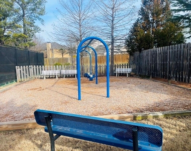 1425 Overland Crossing - Photo Thumbnail 40
