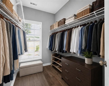 920 Westmoreland Circle Nw - Photo Thumbnail 23