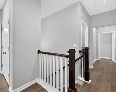 920 Westmoreland Circle Nw - Photo Thumbnail 18