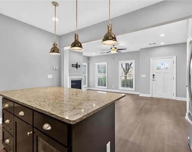 920 Westmoreland Circle Nw - Photo Thumbnail 15