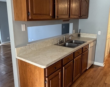 7760 West Almond Court - Photo Thumbnail 10