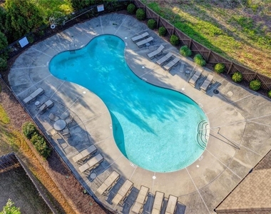7245 Heritage Oak Court - Photo Thumbnail 62