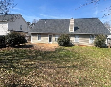 508 Lee Miller Drive - Photo Thumbnail 16