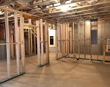 1327 Elderwood Way - Photo Thumbnail 25
