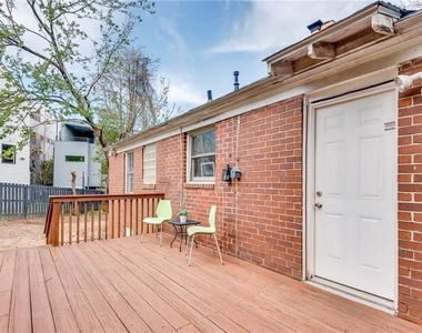 388 Ashley Avenue Ne - Photo Thumbnail 17