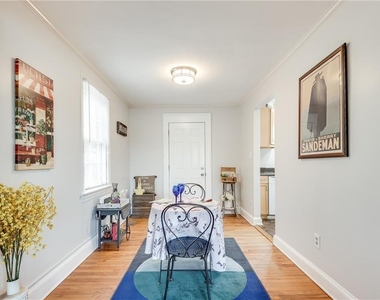 388 Ashley Avenue Ne - Photo Thumbnail 10