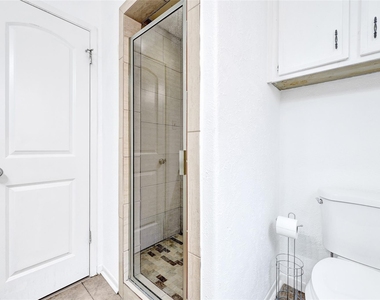 2730 Mesquite Drive - Photo Thumbnail 13