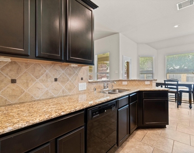118 Red Deer Place - Photo Thumbnail 12