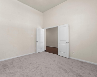 118 Red Deer Place - Photo Thumbnail 8
