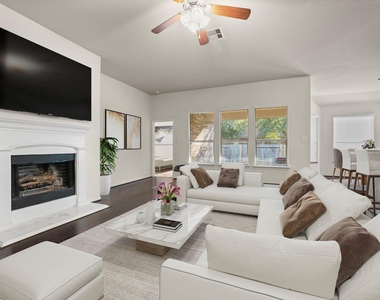 118 Red Deer Place - Photo Thumbnail 1