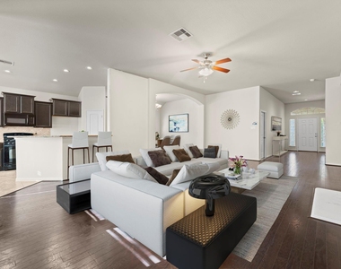 118 Red Deer Place - Photo Thumbnail 9
