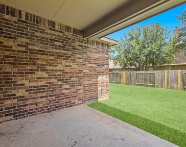 118 Red Deer Place - Photo Thumbnail 20