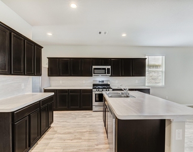 20923 Corisande Street - Photo Thumbnail 1
