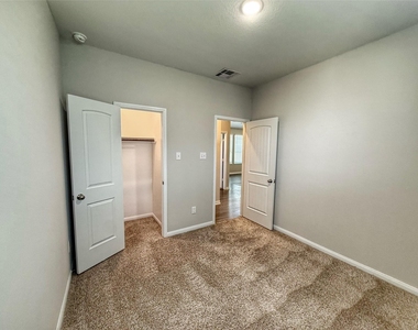 14613 E Pine Heart Drive - Photo Thumbnail 15