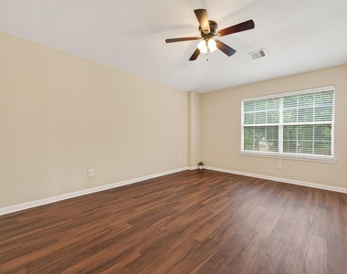 10427 Lyndon Meadows Drive - Photo Thumbnail 35