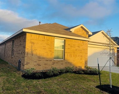 5146 Bay Meadows Lane Lane - Photo Thumbnail 2