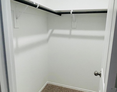 5146 Bay Meadows Lane Lane - Photo Thumbnail 29