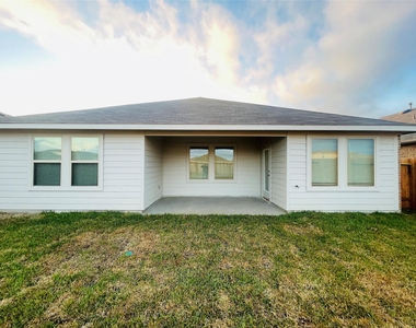 5146 Bay Meadows Lane Lane - Photo Thumbnail 6