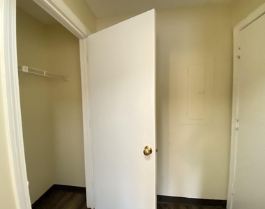 163 Eastern - Photo Thumbnail 23