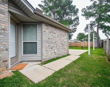 10614 Sunswept Fields Lane - Photo Thumbnail 27