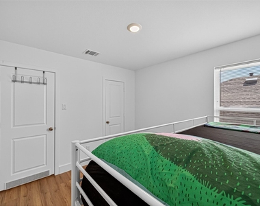 27615 Seascape Village Drive - Photo Thumbnail 28