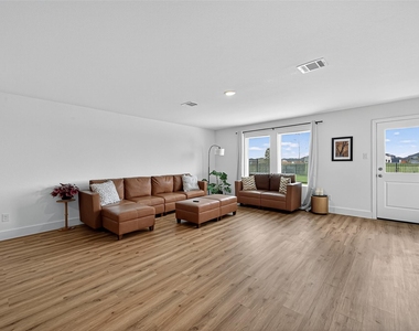 27615 Seascape Village Drive - Photo Thumbnail 5
