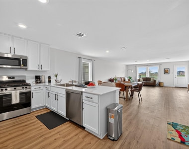 27615 Seascape Village Drive - Photo Thumbnail 10