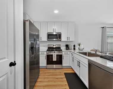 27615 Seascape Village Drive - Photo Thumbnail 17
