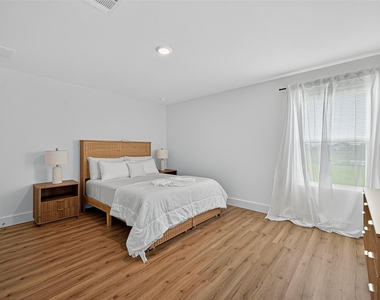 27615 Seascape Village Drive - Photo Thumbnail 34