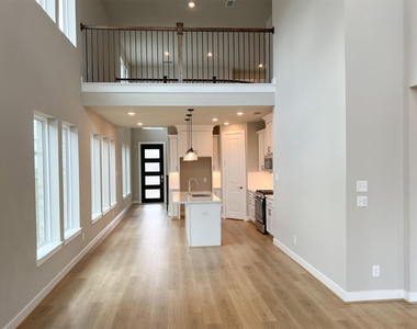 21818 Fitzroy Manor Lane - Photo Thumbnail 12