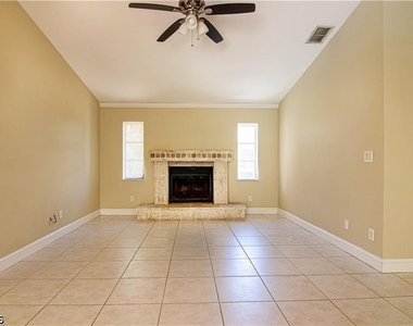6113 Deer Run - Photo Thumbnail 18