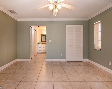 6113 Deer Run - Photo Thumbnail 19