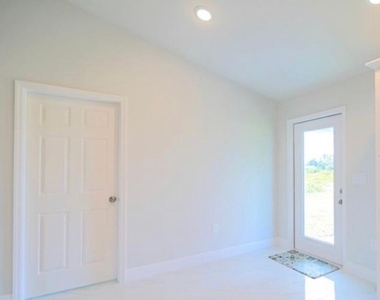 2007 Welby Lane - Photo Thumbnail 5