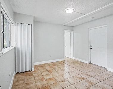 2214 Quality Life Center Way - Photo Thumbnail 4