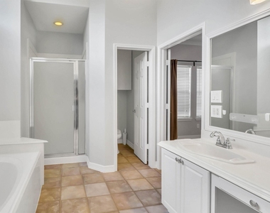 5320 Blossom Street - Photo Thumbnail 7