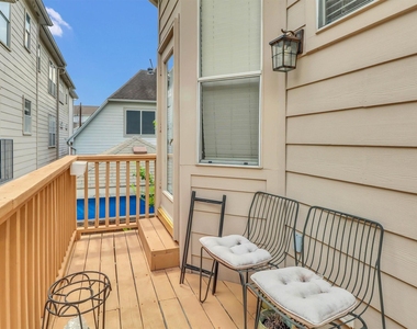 5320 Blossom Street - Photo Thumbnail 11