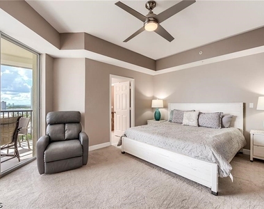 4183 Bay Beach Lane - Photo Thumbnail 14