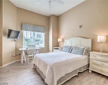 4183 Bay Beach Lane - Photo Thumbnail 29