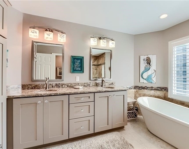 4183 Bay Beach Lane - Photo Thumbnail 21