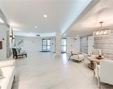 4183 Bay Beach Lane - Photo Thumbnail 40