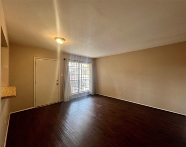 7714 Renwick Drive - Photo Thumbnail 3