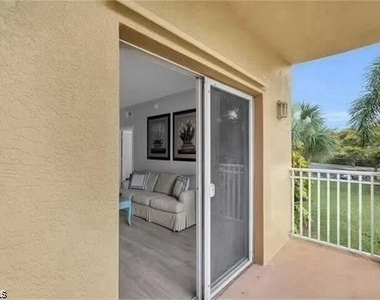 15645 Ocean Walk Circle - Photo Thumbnail 8
