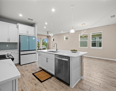 10288 Bonavie Cove Drive - Photo Thumbnail 1