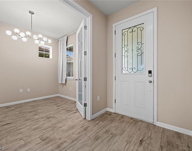 10288 Bonavie Cove Drive - Photo Thumbnail 10