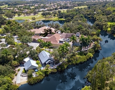 3230 Cottonwood Bend - Photo Thumbnail 31
