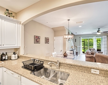 3230 Cottonwood Bend - Photo Thumbnail 5