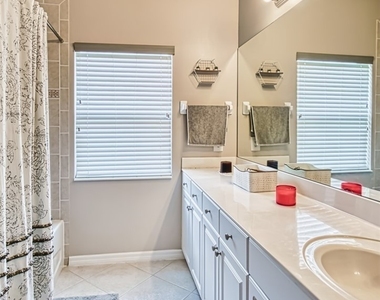 3230 Cottonwood Bend - Photo Thumbnail 23