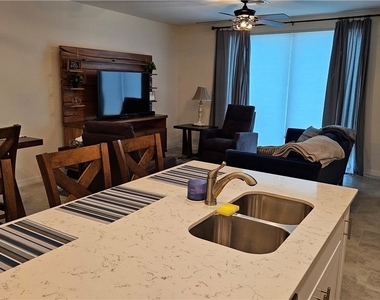 14031 Oviedo Place - Photo Thumbnail 8