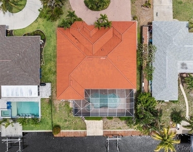 2024 Se 28th Terrace - Photo Thumbnail 4